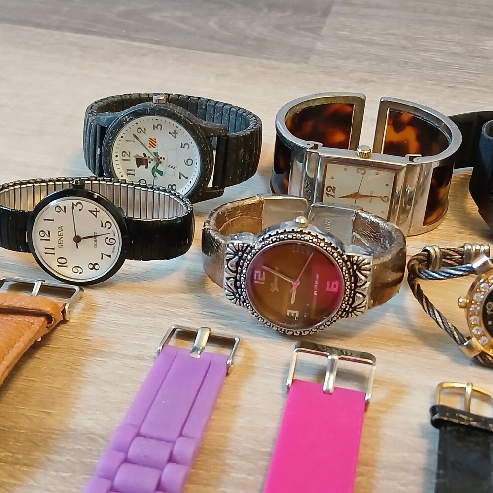 Huge Watch Lot of 35+ Mixed Brands Vintage & Modern Parts/Repair Untested-Box 15 - Picture 10 of 10